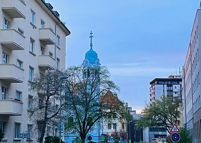 Blue Church Views Bezrucova - 3 Bedrooms Sleeps 6 Appartement *