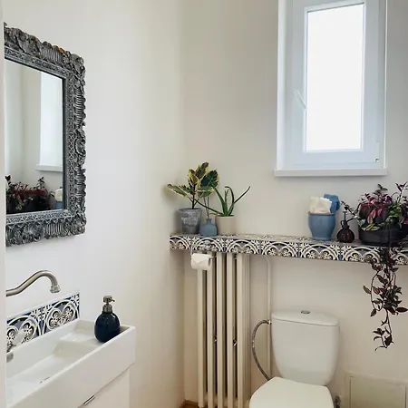 Blue Church Views Bezrucova - 3 Bedrooms Sleeps 6 * Μπρατισλάβα